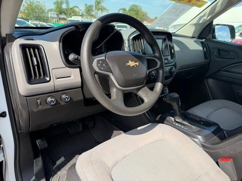 Used 2018 Chevrolet Colorado W/T w/ WT Convenience Package image 16