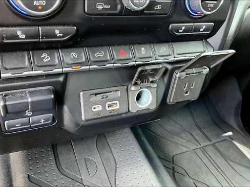 Used 2021 Chevrolet Silverado 1500 LT w/ All Star Edition Plus AWD/4WD image 19