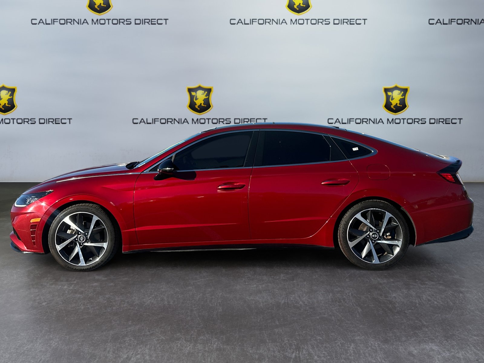 Used 2023 Hyundai Sonata SEL Plus w/ Cargo Package FWD image 2