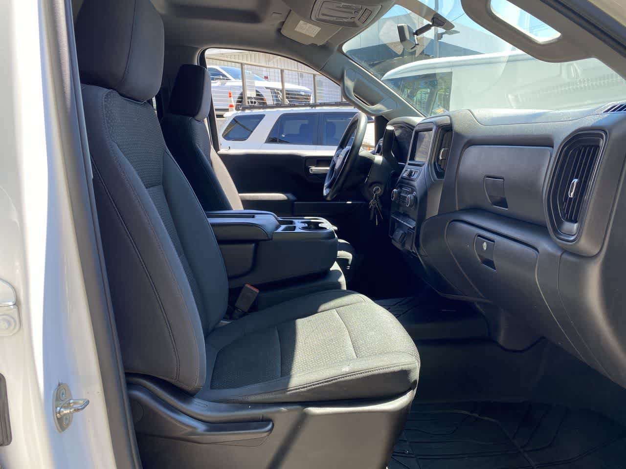 Used 2020 Chevrolet Silverado 1500 Custom w/ Custom Value Package AWD/4WD image 18