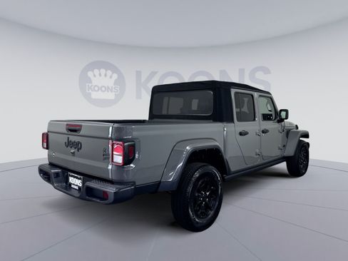 Used 2021 Jeep Gladiator Sport AWD/4WD image 7