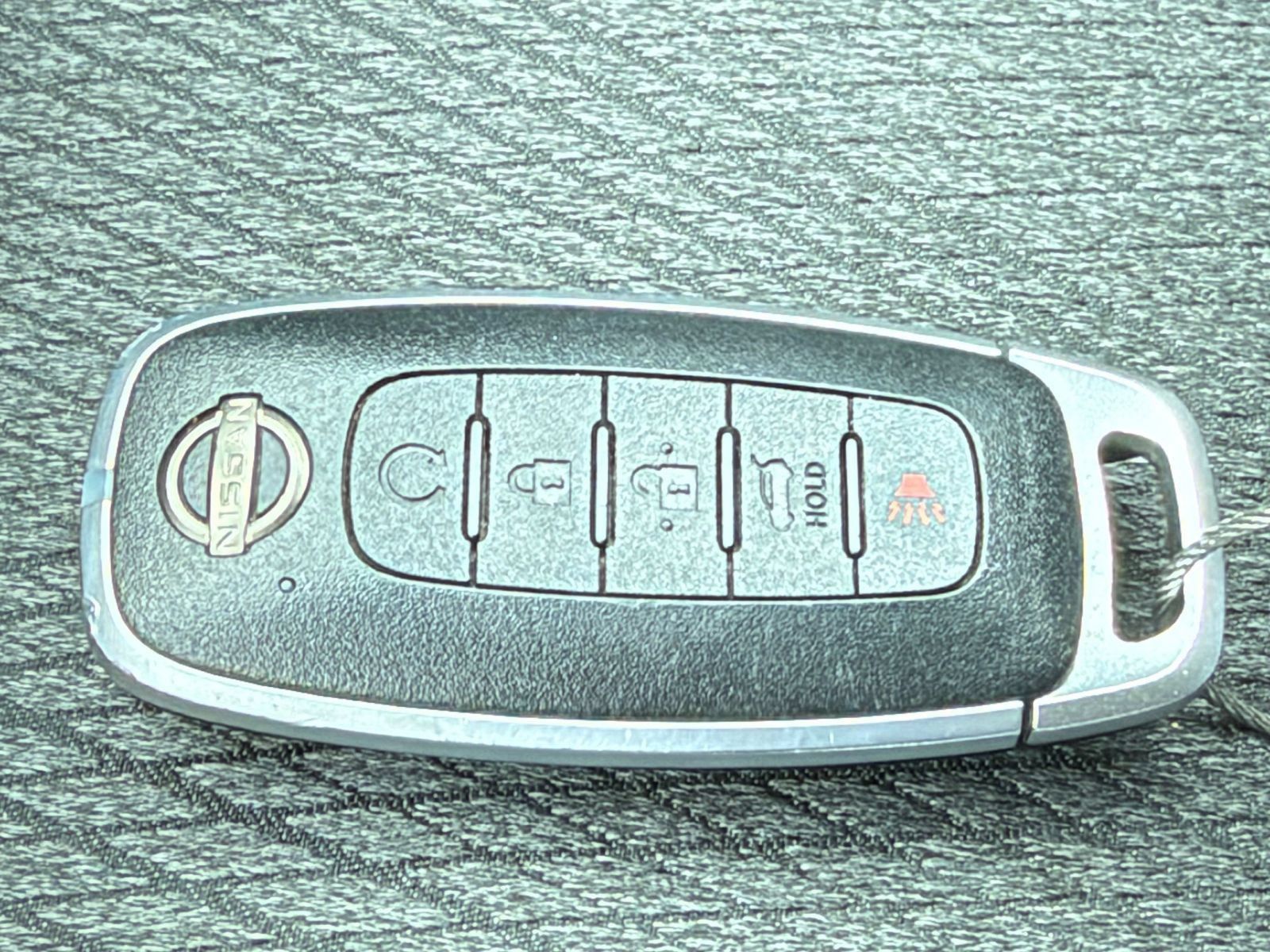 Used 2025 Nissan Rogue SV AWD/4WD image 26