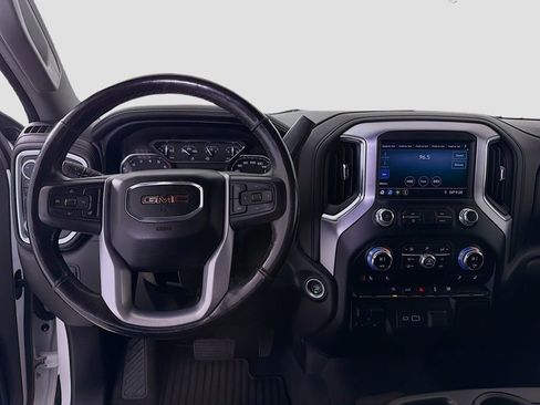 Used 2019 GMC Sierra 1500 SLE image 24