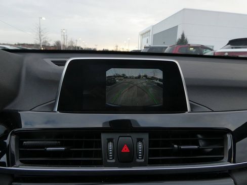 Used 2018 BMW X1 xDrive28i image 5