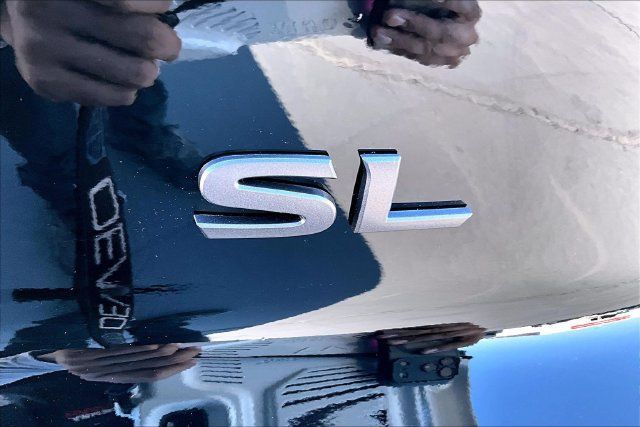 New 2026 Nissan Pathfinder SL w/ SL Premium Package FWD image 9