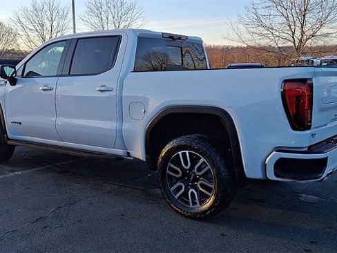 Certified 2025 GMC Sierra 1500 AT4 w/ AT4 Premium Package image 6