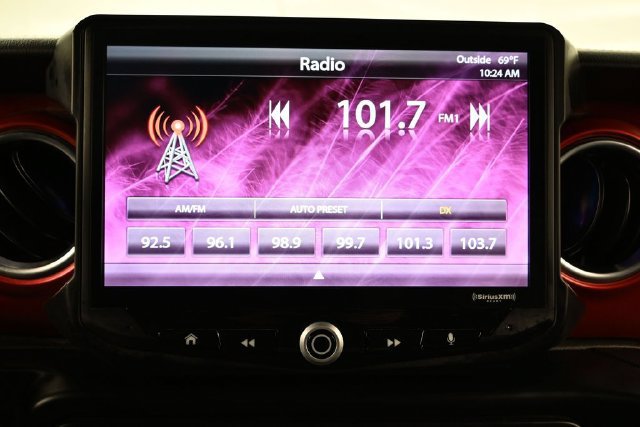 Used 2023 Jeep Wrangler Rubicon w/ LED Lighting Group AWD/4WD image 32