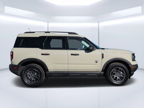 Used 2024 Ford Bronco Sport Big Bend w/ Convenience Package AWD/4WD image 2