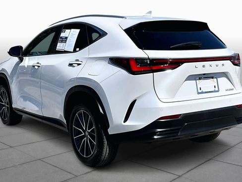 Used 2025 Lexus NX 250 FWD w/ Towing Package (2000 Lbs) image 12