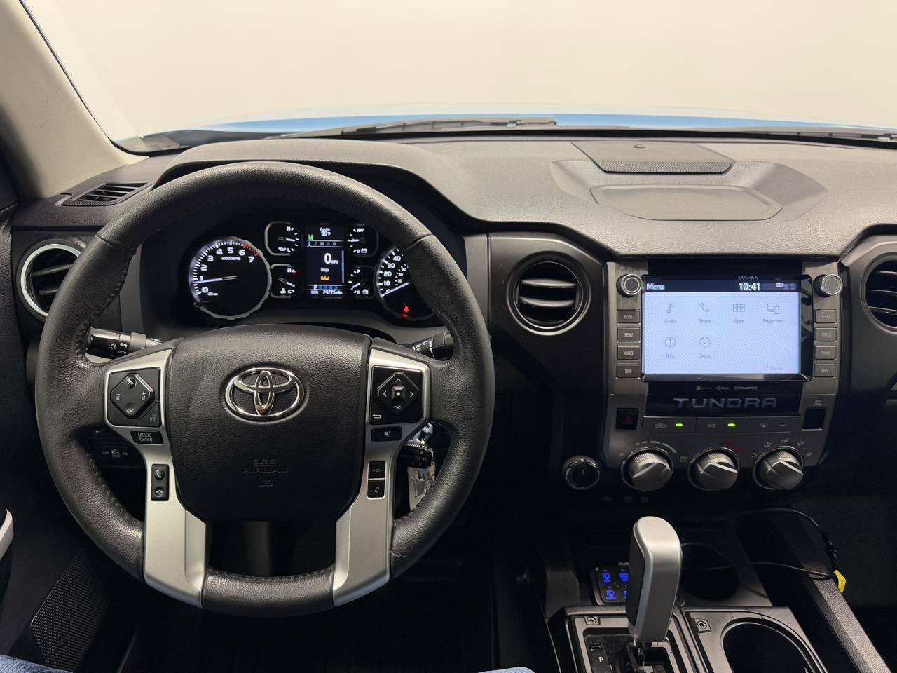 Used 2021 Toyota Tundra SR5 w/ SR5 Leather Package AWD/4WD image 21