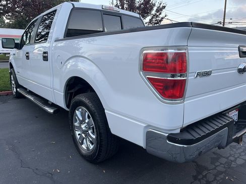Used 2013 Ford F150 XLT w/ Luxury Equipment Group image 10
