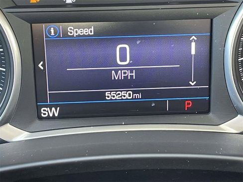 Used 2022 GMC Terrain SLE w/ Driver Convenience Package image 27