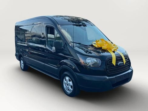 Used 2017 Ford Transit 250 148 Medium Roof image 7