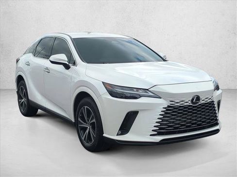 Used 2024 Lexus RX 350 FWD w/ Technology Package image 3