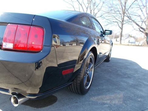 Used 2009 Ford Mustang GT image 30