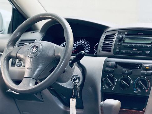 Used 2007 Toyota Corolla LE image 8