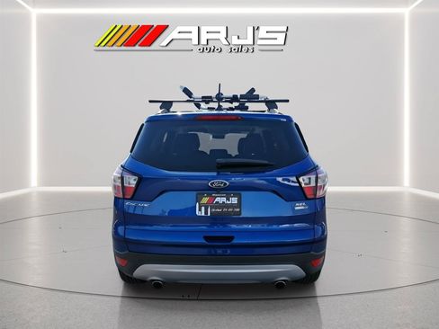 Used 2018 Ford Escape SEL AWD/4WD image 3