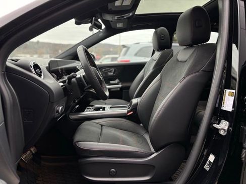 Used 2026 Mercedes-Benz GLA 250 4MATIC image 15