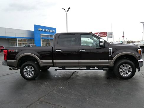 Used 2019 Ford F250 Lariat w/ Lariat Ultimate Package image 4