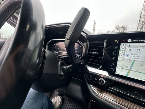 Used 2023 GMC Sierra 1500 Elevation image 16