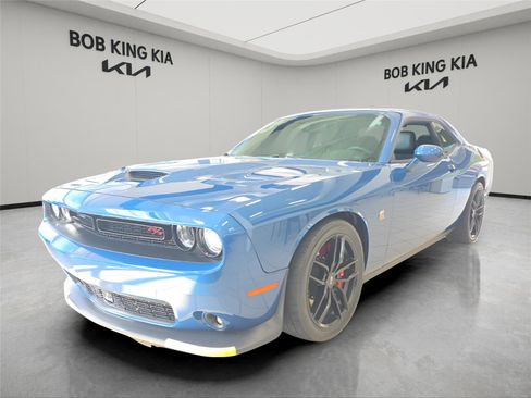 Used 2023 Dodge Challenger R/T Scat Pack w/ Plus Package RWD image 1