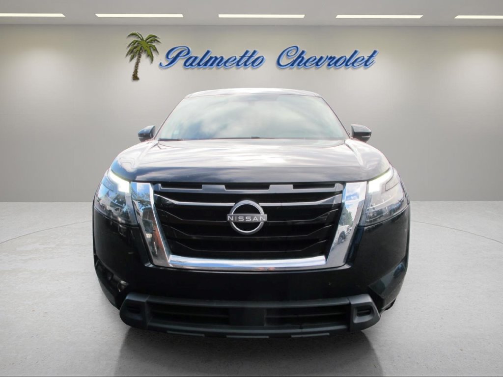 Used 2024 Nissan Pathfinder SV FWD image 7