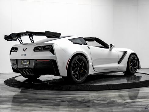 Used 2019 Chevrolet Corvette ZR1 image 19