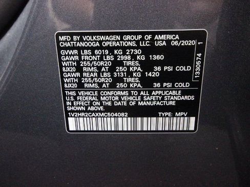 Used 2021 Volkswagen Atlas SE w/ Towing Package image 36