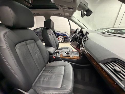 Used 2018 Audi Q5 2.0T Premium Plus w/ Premium Plus Package AWD/4WD image 33