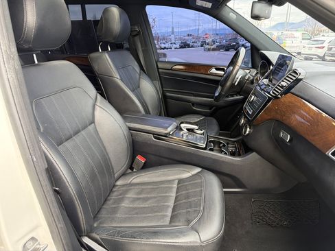 Used 2018 Mercedes-Benz GLS 450 4MATIC image 28