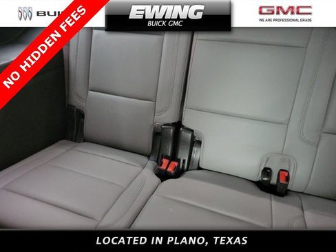 Used 2023 Chevrolet Tahoe Z71 w/ Luxury Package image 11