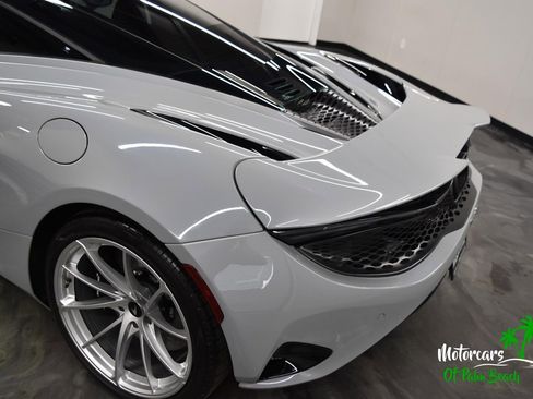 Used 2025 McLaren 750S image 41