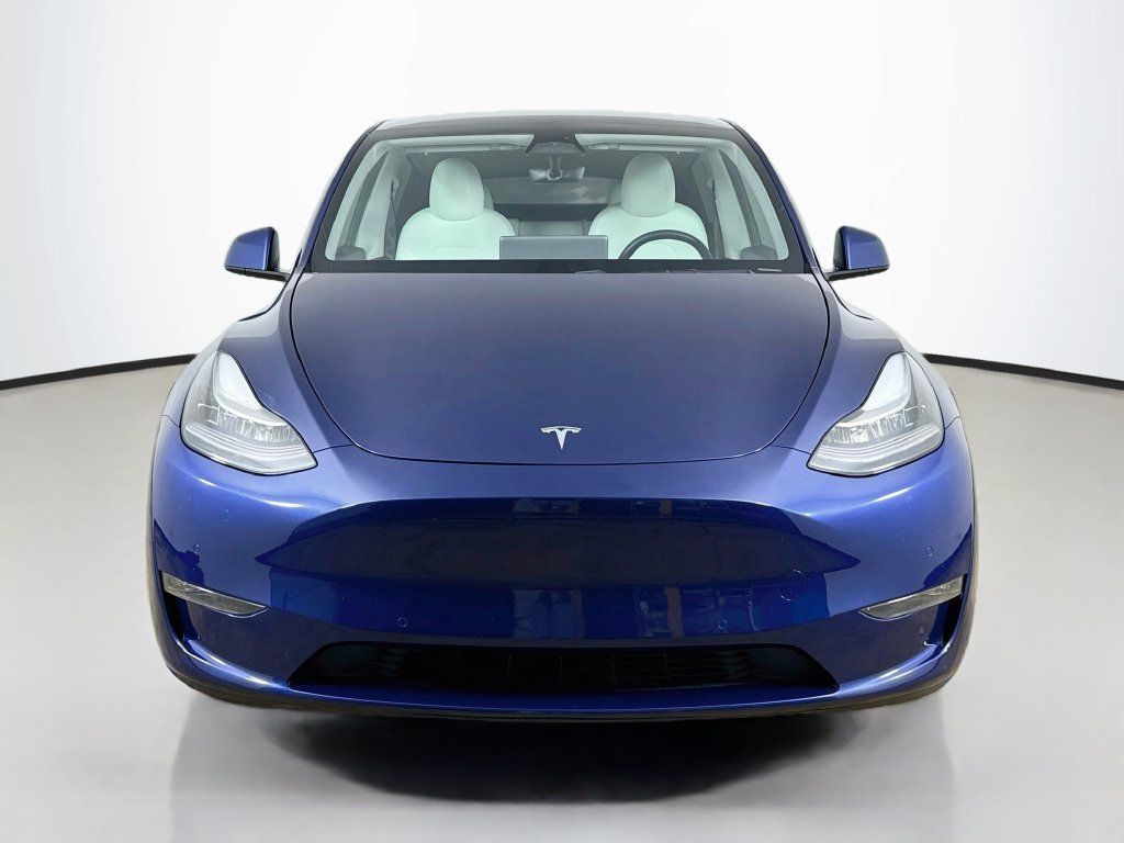 Used 2021 Tesla Model Y Performance AWD/4WD image 2