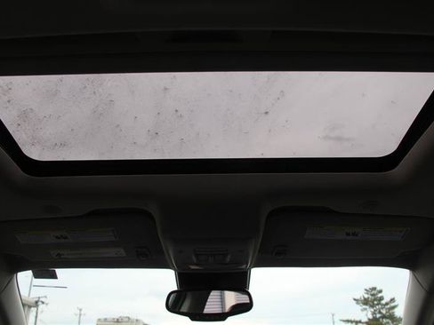 Used 2019 Buick Encore Essence AWD/4WD image 25