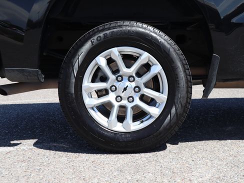 Used 2026 Chevrolet Silverado 1500 RST AWD/4WD image 12