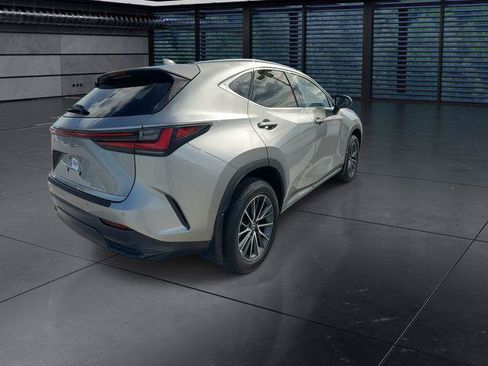 Certified 2025 Lexus NX 250 FWD w/ Accessory Package (K3) image 8