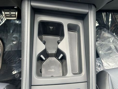 New 2026 Volkswagen Tiguan SE R-Line image 34