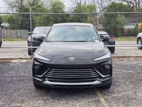 Used 2025 Buick Envista Preferred image 5