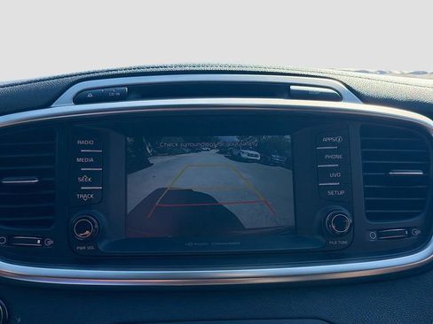Used 2018 Kia Sorento EX image 14