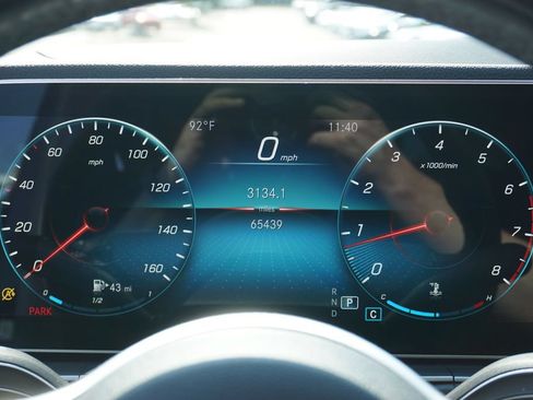 Certified 2021 Mercedes-Benz GLE 350 4MATIC image 16