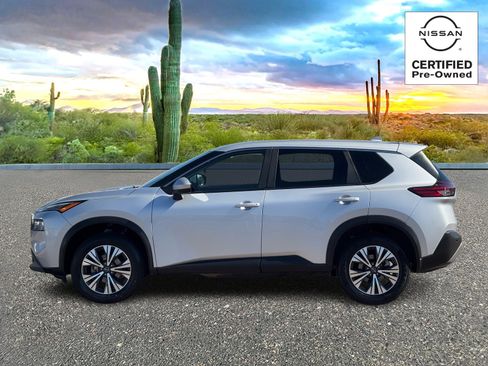 Certified 2023 Nissan Rogue SV image 3