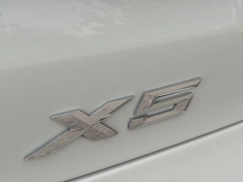 Used 2025 BMW X5 xDrive40i image 11