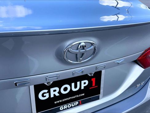 Used 2019 Toyota Camry SE FWD image 29