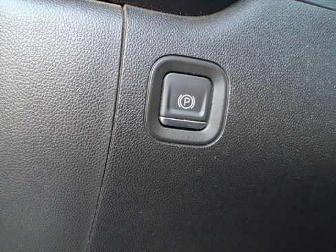 Used 2020 Chevrolet Silverado 3500 W/T w/ WT Convenience Package image 26