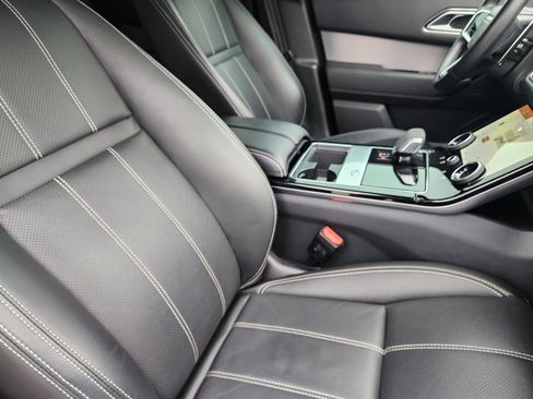 Certified 2021 Land Rover Range Rover Velar R-Dynamic S image 14
