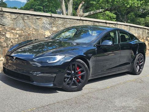Used 2023 Tesla Model S Plaid AWD/4WD image 2