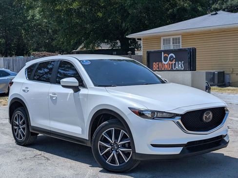 Used 2018 MAZDA CX-5 Touring image 1