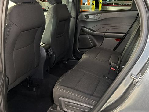 Used 2024 Ford Escape Active w/ Tech Pack #1 AWD/4WD image 15