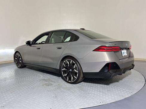New 2026 BMW 540i xDrive w/ Executive Package AWD/4WD image 3