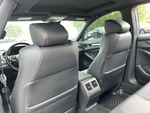 Used 2019 Honda Accord Sport image 19